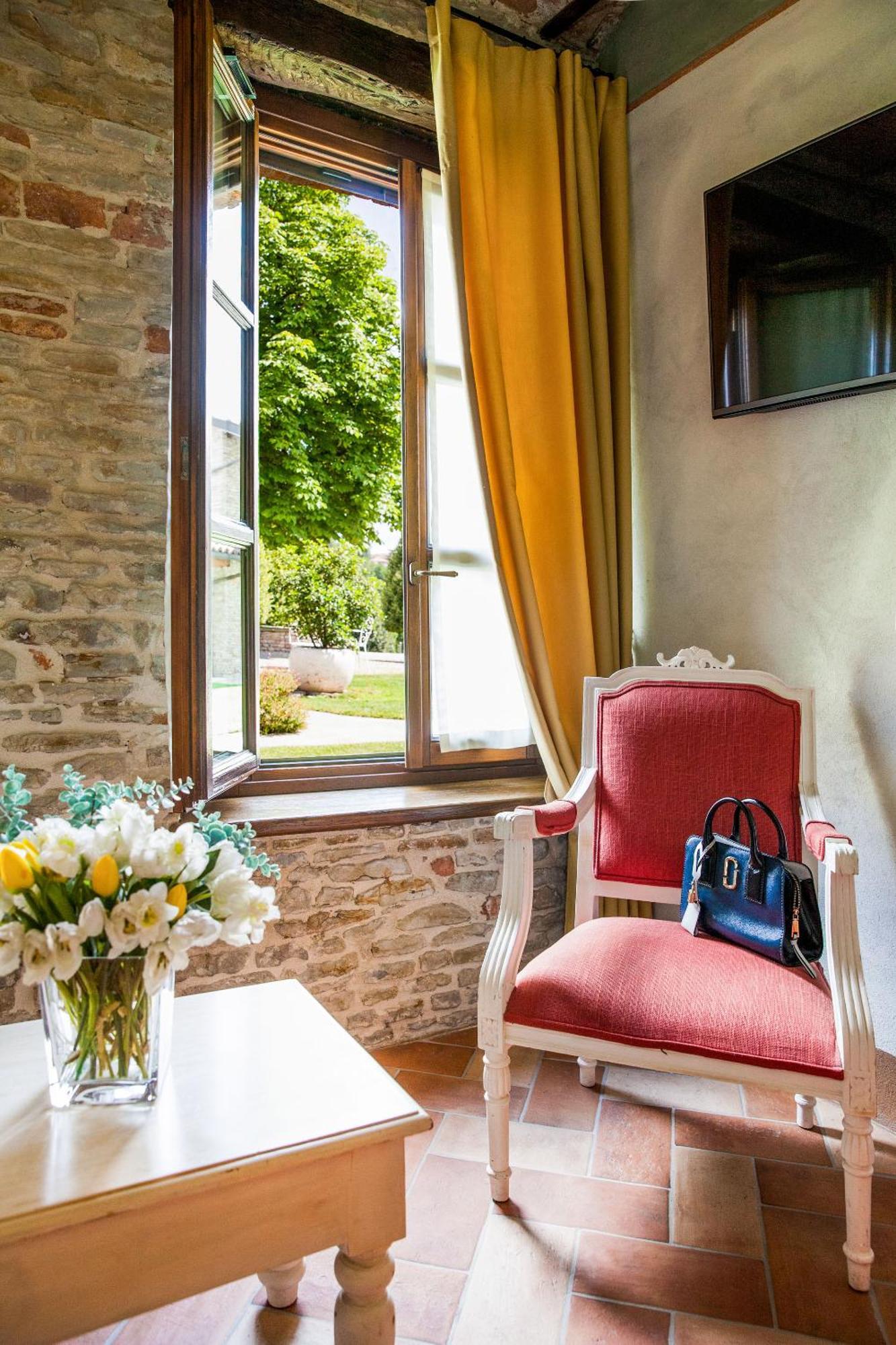 Relais Montemarino Ξενοδοχείο Borgomale Εξωτερικό φωτογραφία