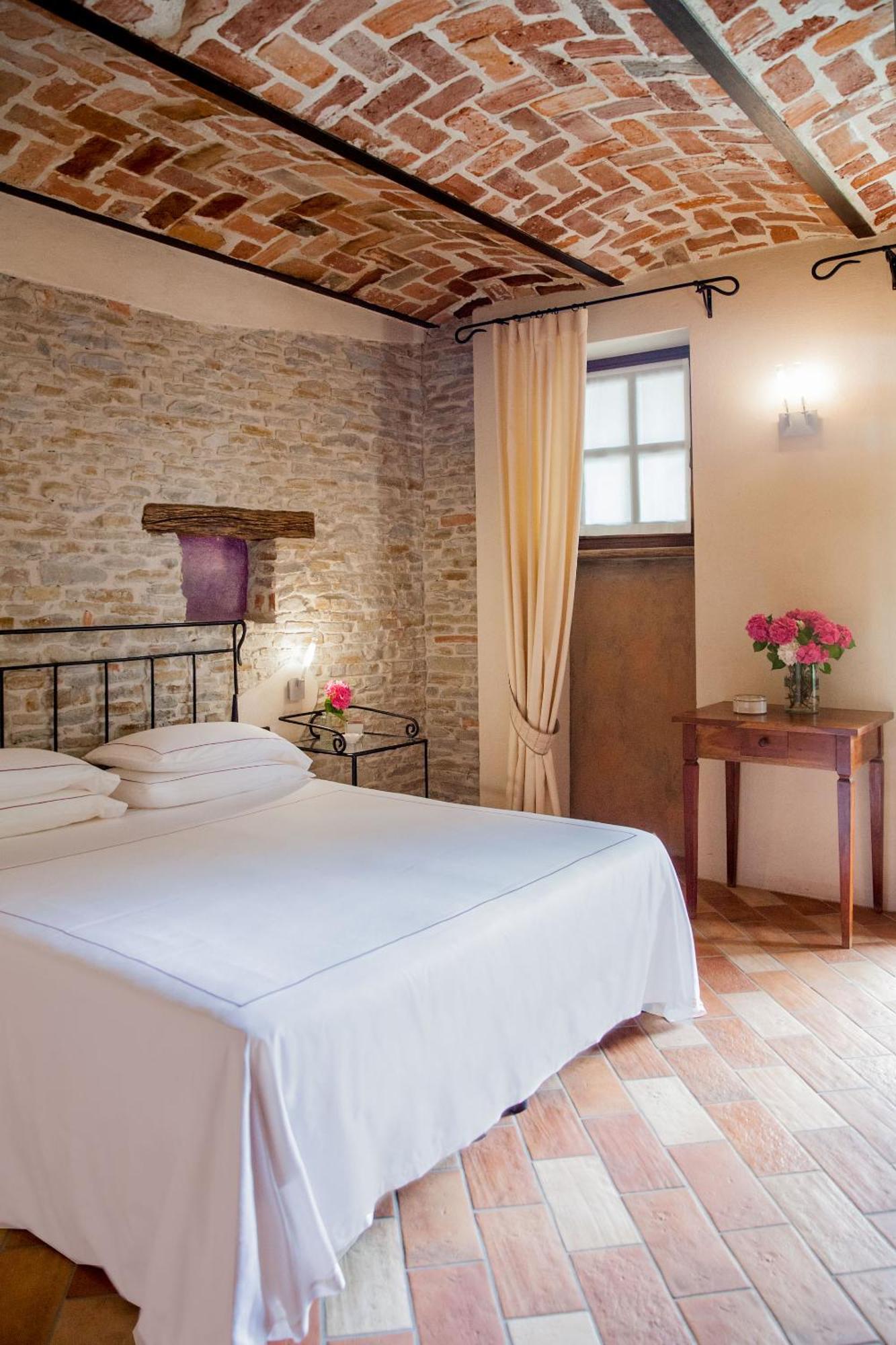 Relais Montemarino Ξενοδοχείο Borgomale Εξωτερικό φωτογραφία